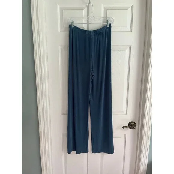 Chico’s Travelers Pants Blue - Picture 2 of 3